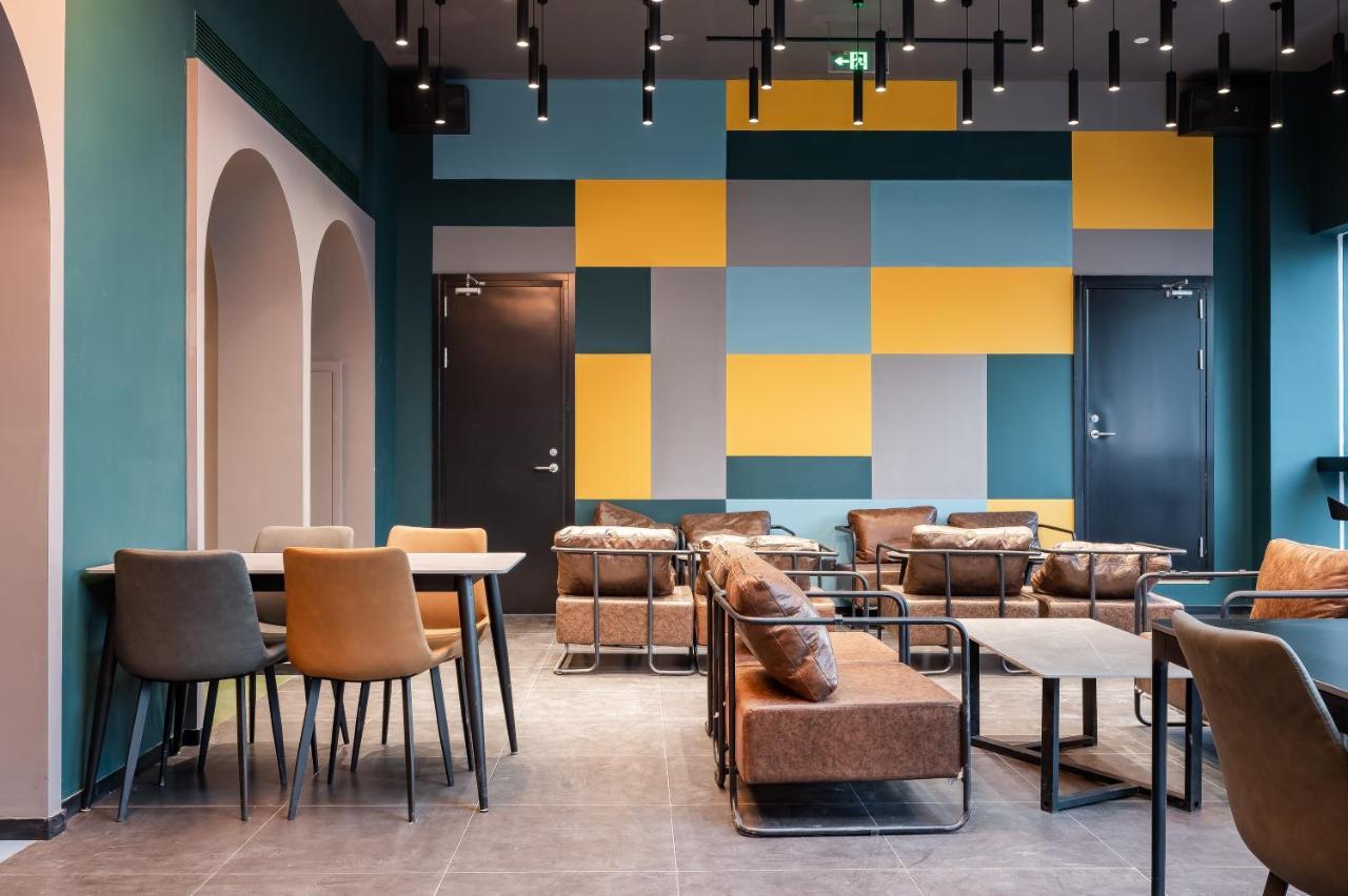 Dayin International Youth Hostel - Near East Nanjing Road & People'S Square & The Bund -Large Social Area -Bar -Cafe -Gym -Free Laundry Luggage Storage -24H Front Desk -English Service Shanghai Exterior photo