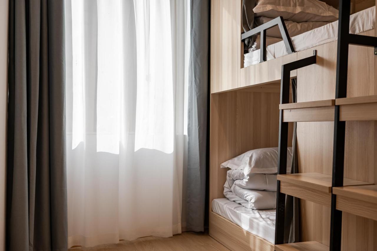 Dayin International Youth Hostel - Near East Nanjing Road & People'S Square & The Bund -Large Social Area -Bar -Cafe -Gym -Free Laundry Luggage Storage -24H Front Desk -English Service Shanghai Exterior photo